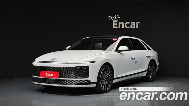 Hyundai Grandeur GN7, гибрид Calligraphy - фото 0