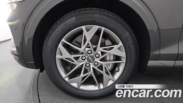 Genesis GV70 2.5T Gasoline AWD - фото 4