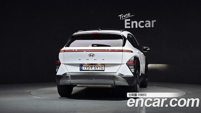 Hyundai Kona SX2 Gasoline 1.6 Turbo 2WD Inspiration - фото 3