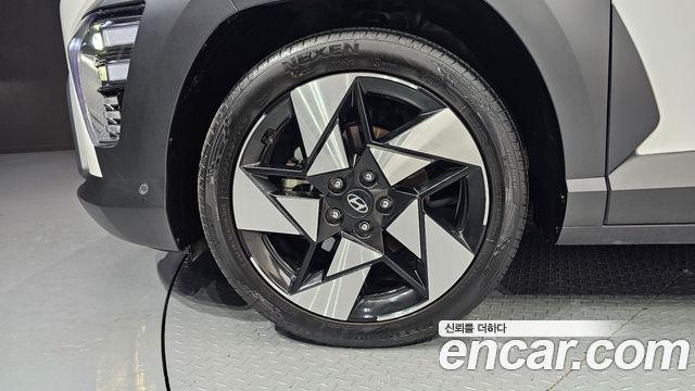 Hyundai Kona SX2 Gasoline 1.6 Turbo 2WD Inspiration - фото 4