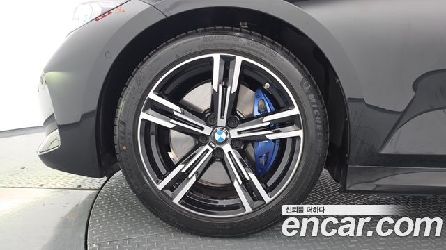 BMW 3-Series G20 320i M Sport - фото 3