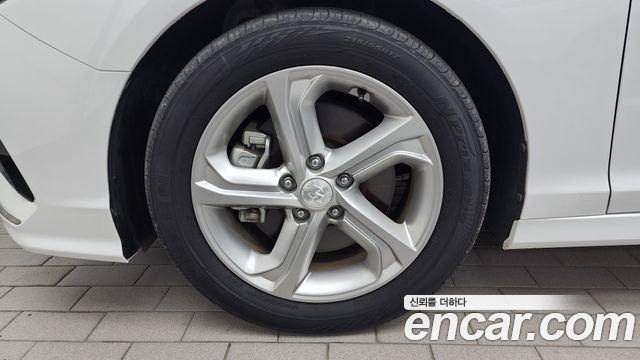 Hyundai Sonata 2.0 Modern - фото 4