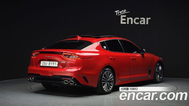 Kia Stinger 2.2 Diesel AWD Dream Edition - фото 1