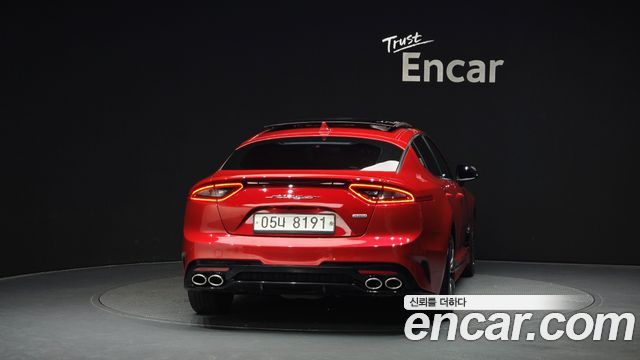 Kia Stinger 2.2 Diesel AWD Dream Edition - фото 3