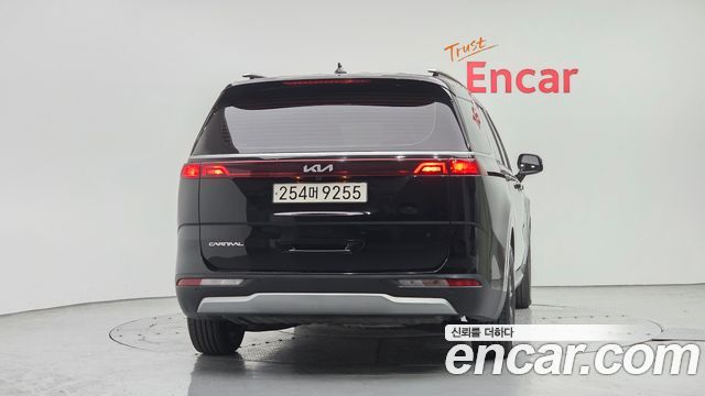 Kia Carnival 4-го поколения 9-Seater Prestige - фото 3