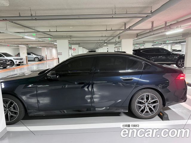 BMW 5-Series G60 520i M Sport - фото 4