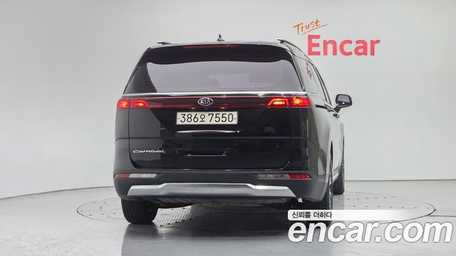 Kia Carnival 4-го поколения 9-Seater Noblesse - фото 3