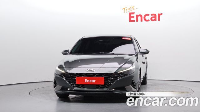 Hyundai Avante CN7, гибрид Inspiration - фото 1