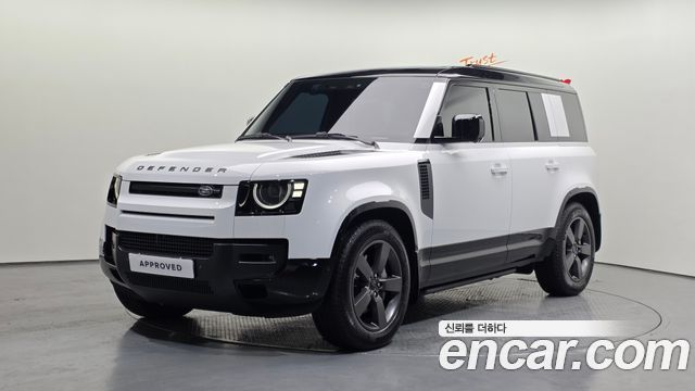 Land Rover Defender L663 110 D300 X-Dynamic HSE - фото 0