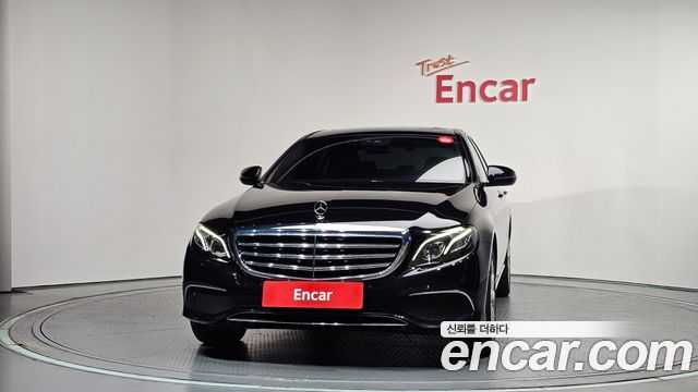 Mercedes-Benz E-Class W213 E220d 4MATIC Exclusive - фото 2