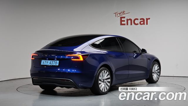Tesla Model 3 RWD - фото 0