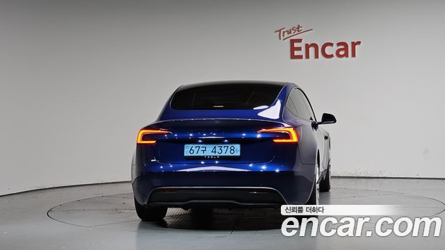 Tesla Model 3 RWD - фото 2