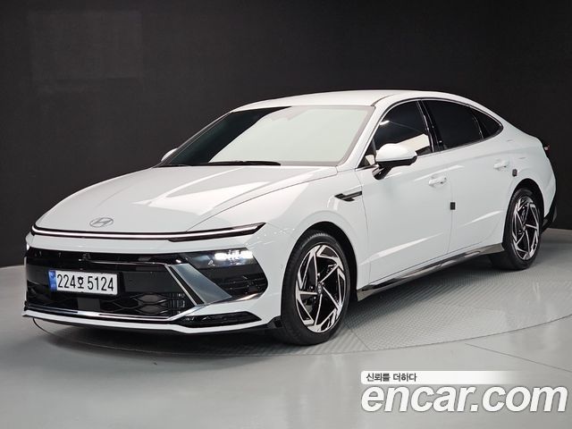 Hyundai Sonata DN8 2.0 Exclusive - фото 1