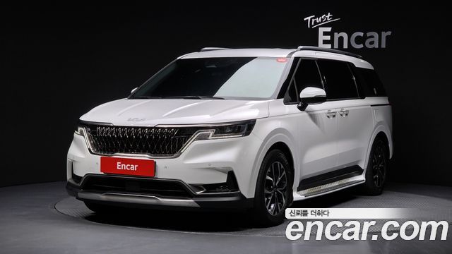 Kia Carnival 4-го поколения 9-Seater Noblesse - фото 0