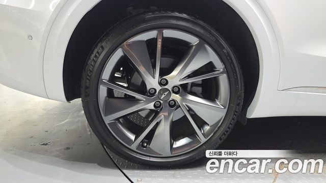 Genesis GV70 2.5T Gasoline AWD - фото 3