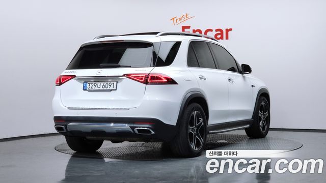 Mercedes-Benz GLE-Class W167 GLE350e 4MATIC - фото 1
