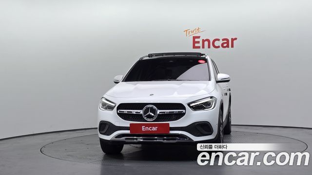 Mercedes-Benz GLA-Class H247 GLA220 - фото 2