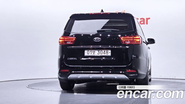 Kia Carnival Новый 9-Seater Noblesse Special - фото 3