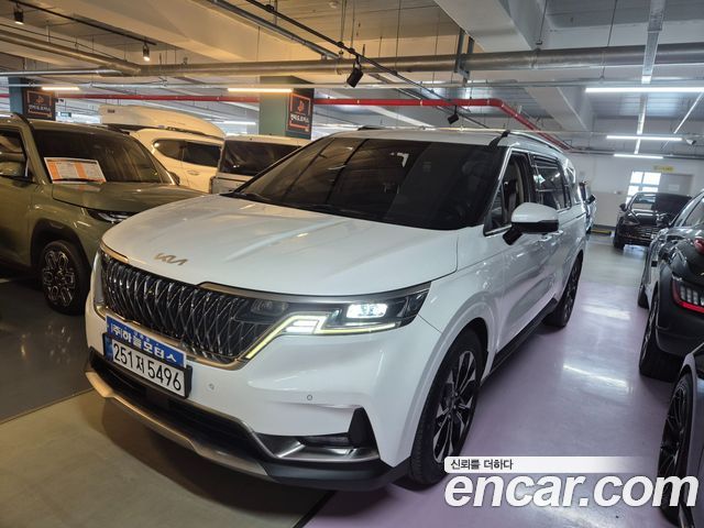 Kia Carnival 4-го поколения 9-Seater Signature - фото 0