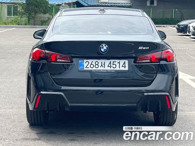 BMW 2-Series F74 220 M Sport Design - фото 2