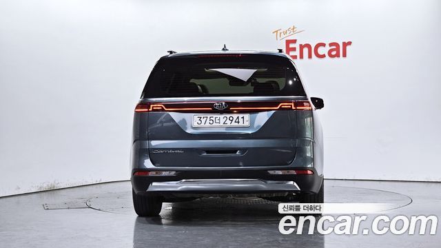 Kia Carnival 4-го поколения 9-Seater Signature - фото 3
