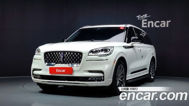 Lincoln Aviator 2-го поколения 3.0 PHEV GT AWD - фото 0