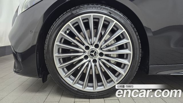 Mercedes-Benz C-Class W206 C300 4MATIC AMG Line - фото 3