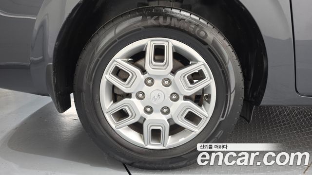 Hyundai Staria Cargo 5-Seater Modern - фото 4