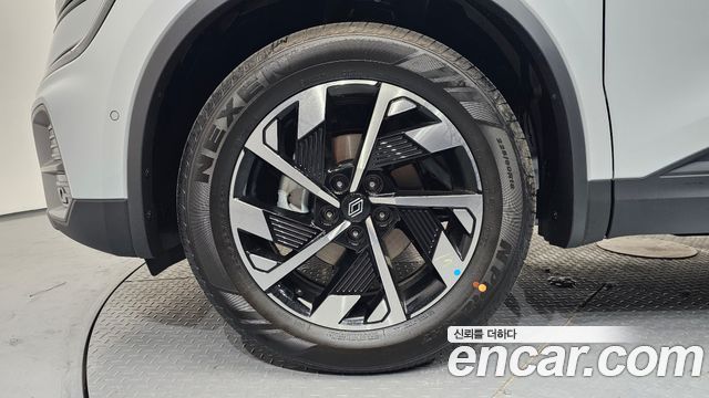 Renault Samsung QM6 Новый 2.0 LPe RE 2WD - фото 3