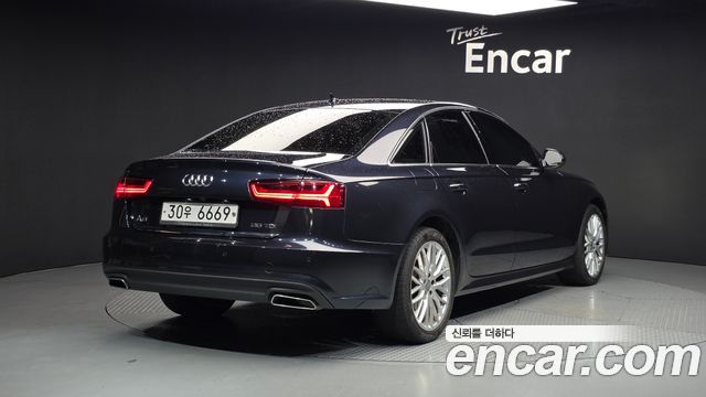 Audi A6 35 TDI Premium C7 - фото 1