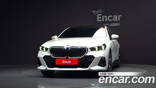 BMW 5-Series G60 530i xDrive M Sport Pro Special Edition - фото 2