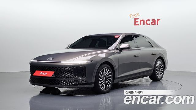 Hyundai Grandeur GN7 2,5 Gasoline 2WD Calligraphy - фото 0