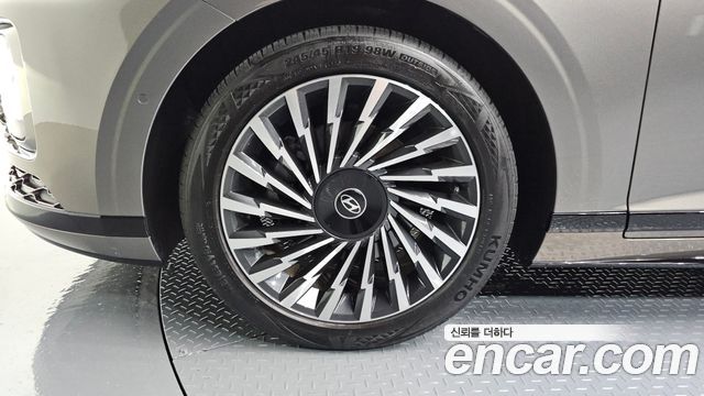 Hyundai Grandeur GN7 2,5 Gasoline 2WD Calligraphy - фото 4
