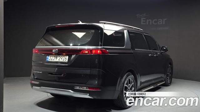 Kia Carnival 4-го поколения Gasoline 9-Seater Signature - фото 1