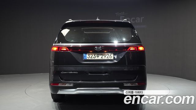Kia Carnival 4-го поколения Gasoline 9-Seater Signature - фото 3