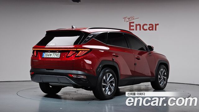Hyundai Tucson NX4, гибрид Inspiration 2WD - фото 1