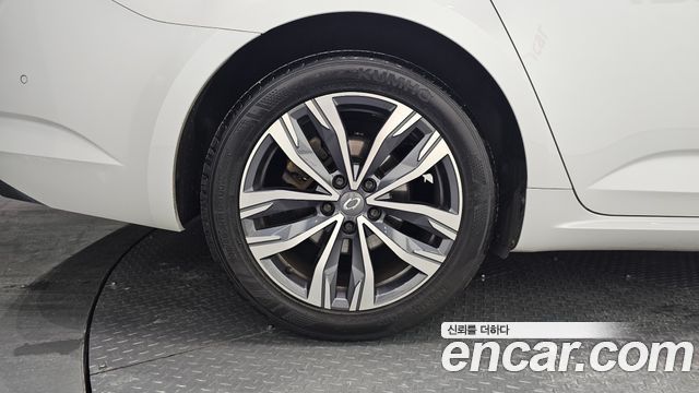 Renault Samsung SM6 Новый 1.3 TCe LE - фото 4
