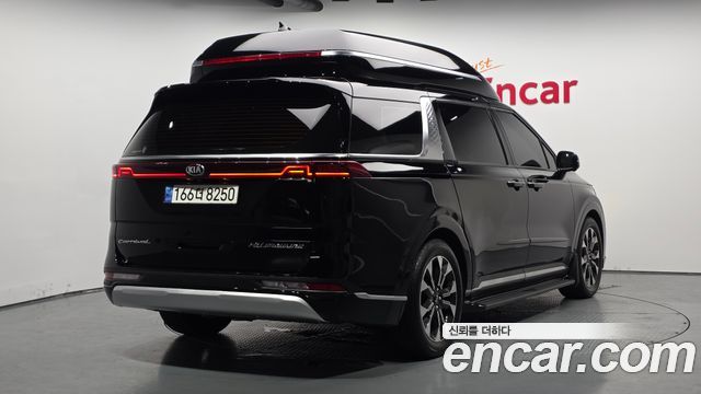 Kia Carnival 4-го поколения Gasoline 9-Seater Hi-Limousine Signature - фото 1