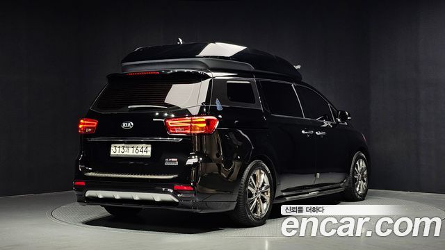 Kia Carnival Новый Gasoline 9-Seater Hi-Limousine Noblesse Special - фото 1
