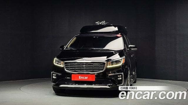 Kia Carnival Новый Gasoline 9-Seater Hi-Limousine Noblesse Special - фото 2