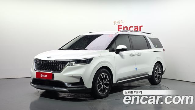 Kia Carnival 4-го поколения 9-Seater Signature - фото 0