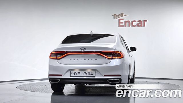 Hyundai Grandeur IG 2.4 Premium - фото 2