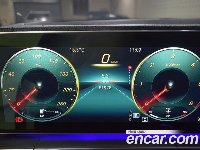 Mercedes-Benz GLE-Class W167 GLE400d 4MATIC Coupe - фото 4