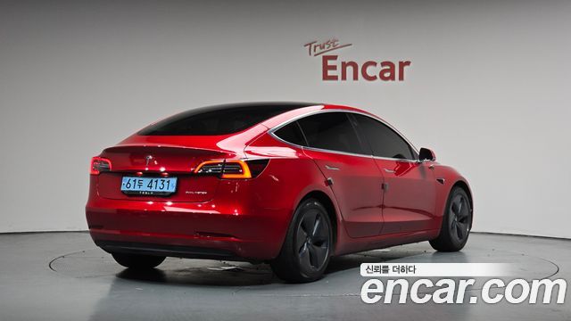 Tesla Model 3 Long Range AWD - фото 0