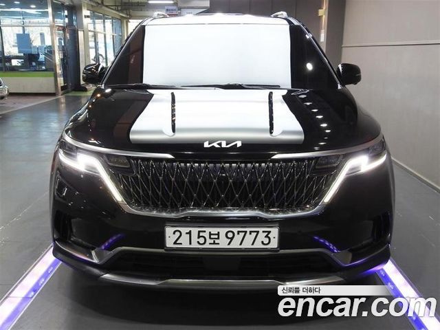 Kia Carnival 4-го поколения 9-Seater Signature - фото 1