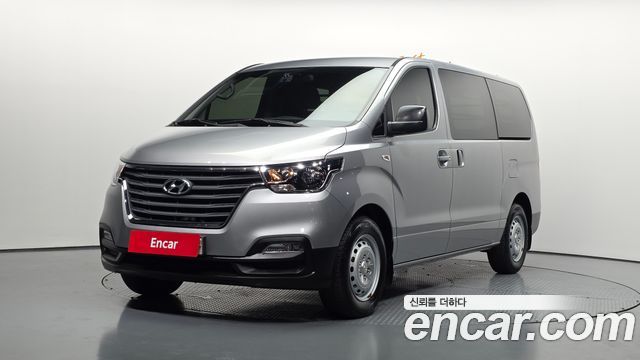 Hyundai Starex Новый Van 3-Seater Style - фото 0