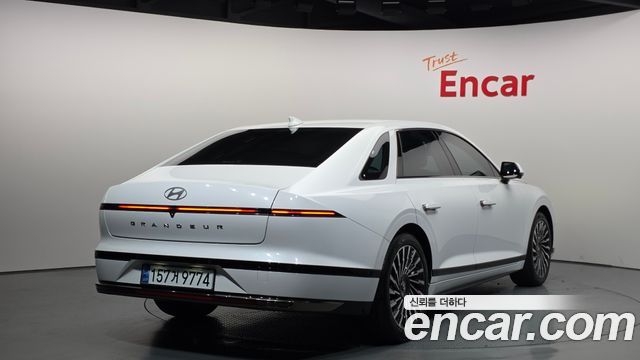 Hyundai Grandeur GN7, гибрид Calligraphy - фото 1