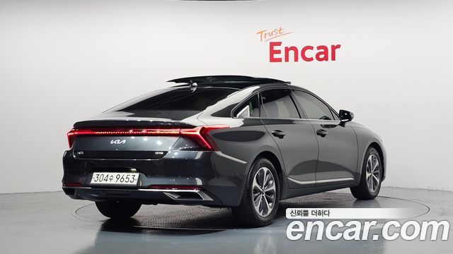 Kia K8 гибрид Noblesse - фото 1