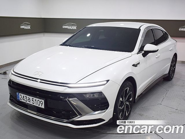 Hyundai Sonata DN8 2.0 LPG(Taxi) Mobility - фото 0