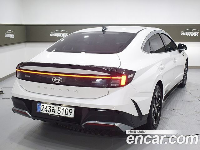Hyundai Sonata DN8 2.0 LPG(Taxi) Mobility - фото 1